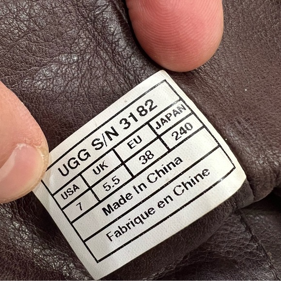 UGG AUSTRALIA Women’s Cailyn Suede Gray Boots 3182 US Size 7 Mid Calf F8911F, - Picture 11 of 16